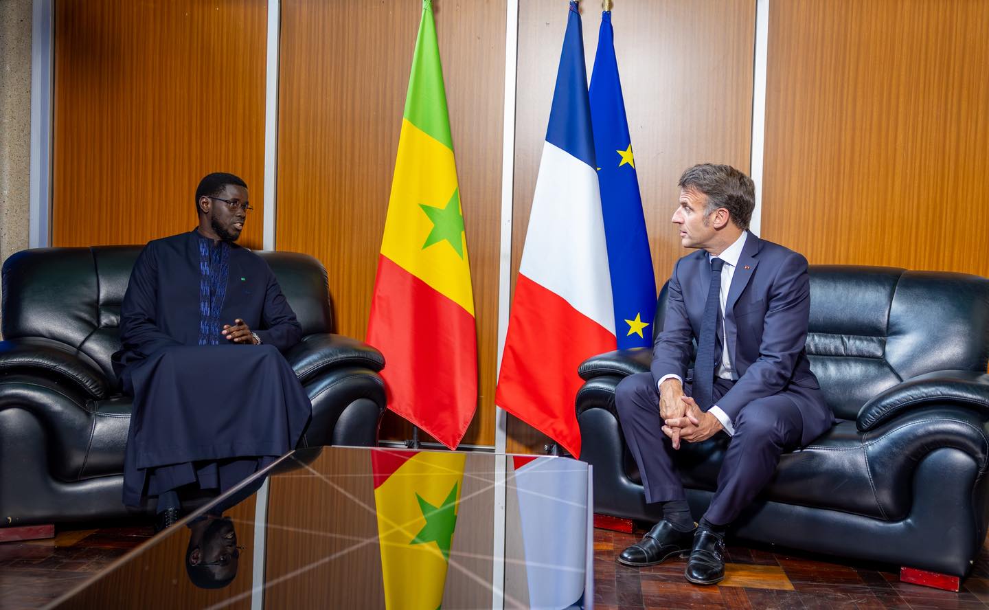 entretien entre bassirou diomaye faye et emmanuel macron lors du sommet africa forward à Nairobi