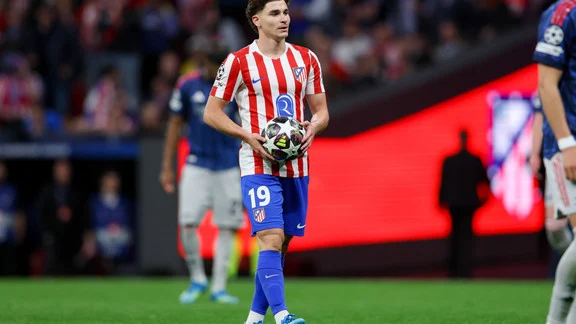Julian Alvarez en action sous le maillot de l'Atlético de Madrid