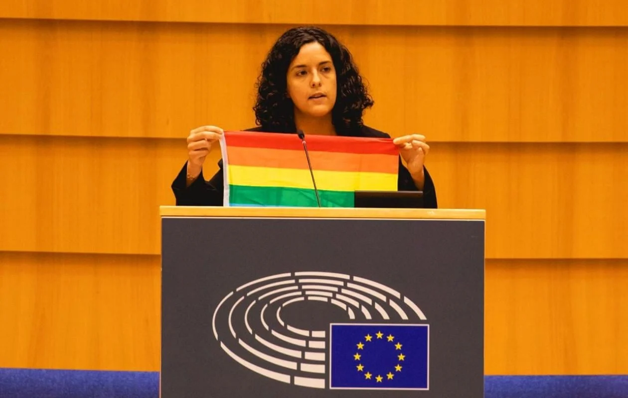 Manon Aubry dénonce une « persécution » contre les homosexuels au Sénégal 1 Manon Aubry dénonce une « persécution » contre les homosexuels au Sénégal