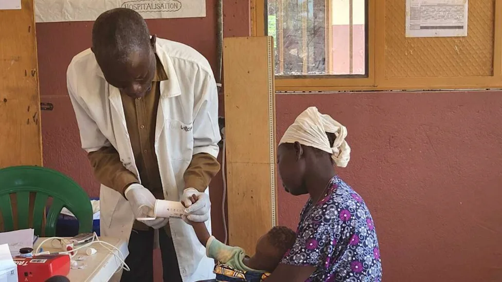 Nord-Kivu : MSF met en garde contre le retrait du paludisme des priorités du Fonds mondial