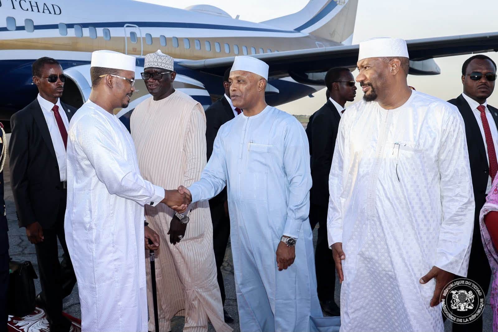 Accueil du président tchadien à son retour à N'Djamena